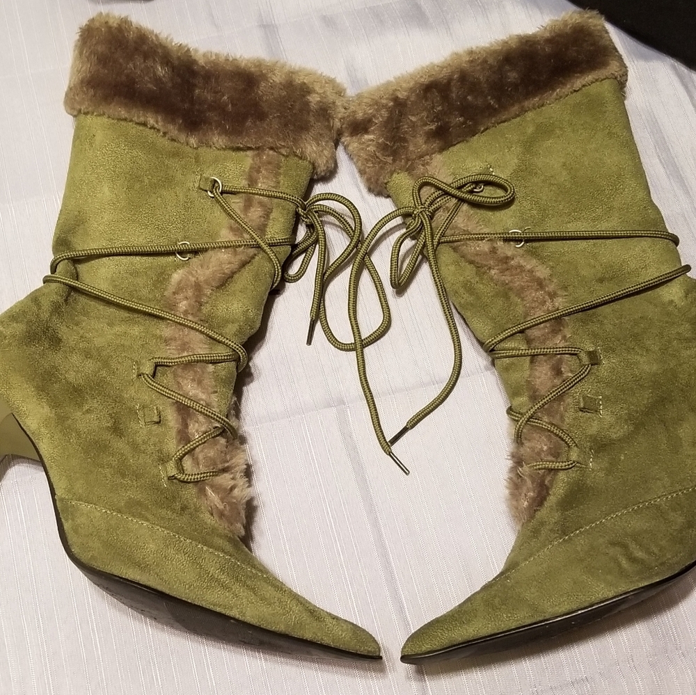 Boots - Picture 2 of 2